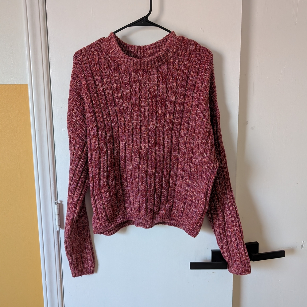 Universal Thread Women's Textured Knit Sweater - Burgundy